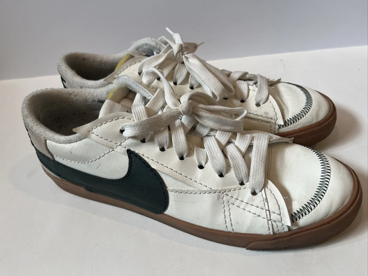 nike blazer gum sole low
