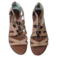 Wonder Nation Gladiator Sandals Strappy Brown No Heel Flat Women's Size 6