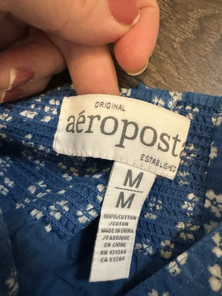 Falda Corta Juvenil Aeropostale Azul Floral Talla Mediana Foto 3 de 4