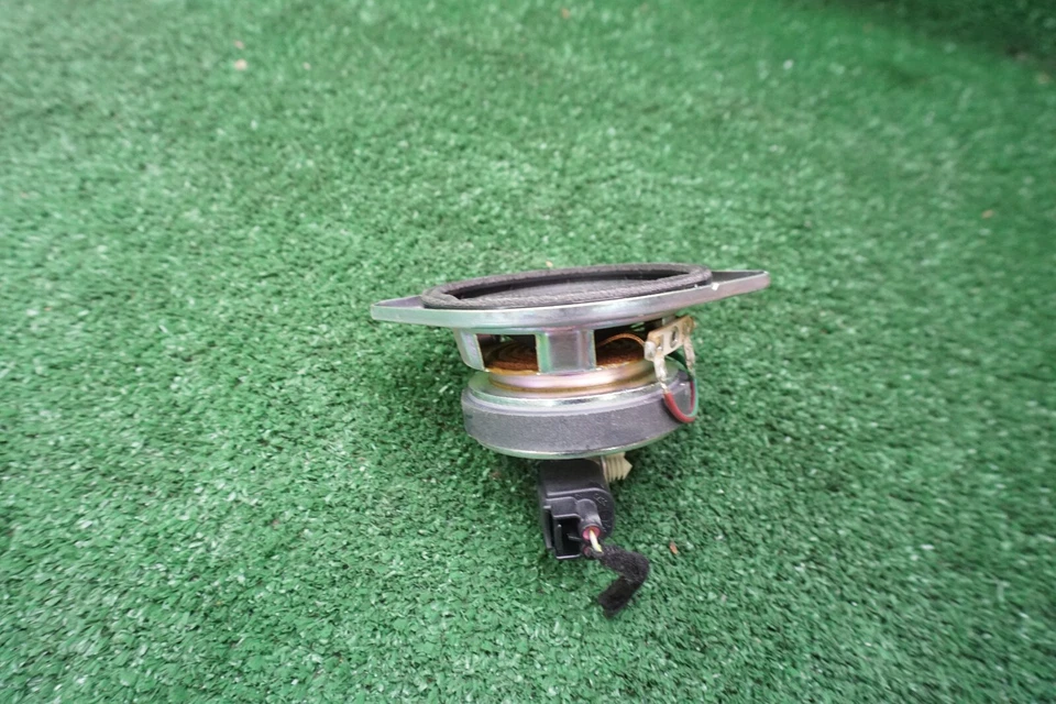 2018 2019 2020 FORD ESCORT DASHBOARD SPEAKER OEM GN1518808DB - Image 3 of 4