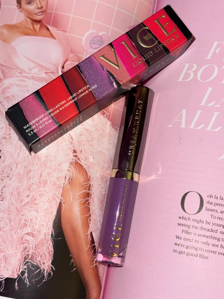 LÁPIZ LABIAL LÍQUIDO Urban Decay Vice impermeable de larga duración *elige* Foto 3 de 3