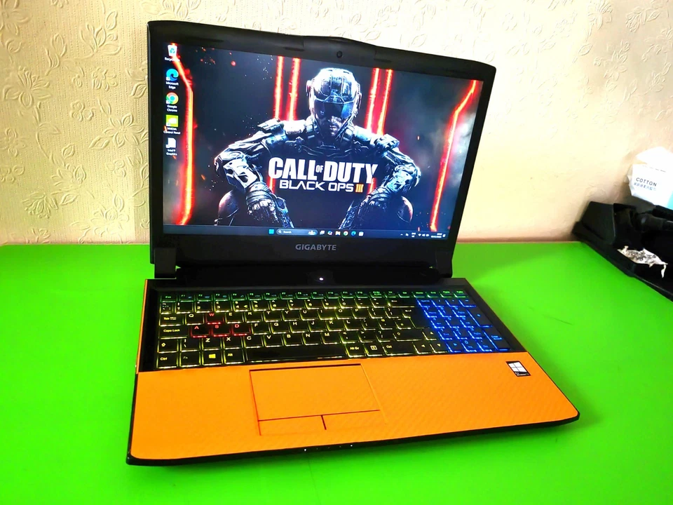 Core i7 Gaming Laptop 16GB RAM With SSD And HDD Gigabyte - Image 2 of 4
