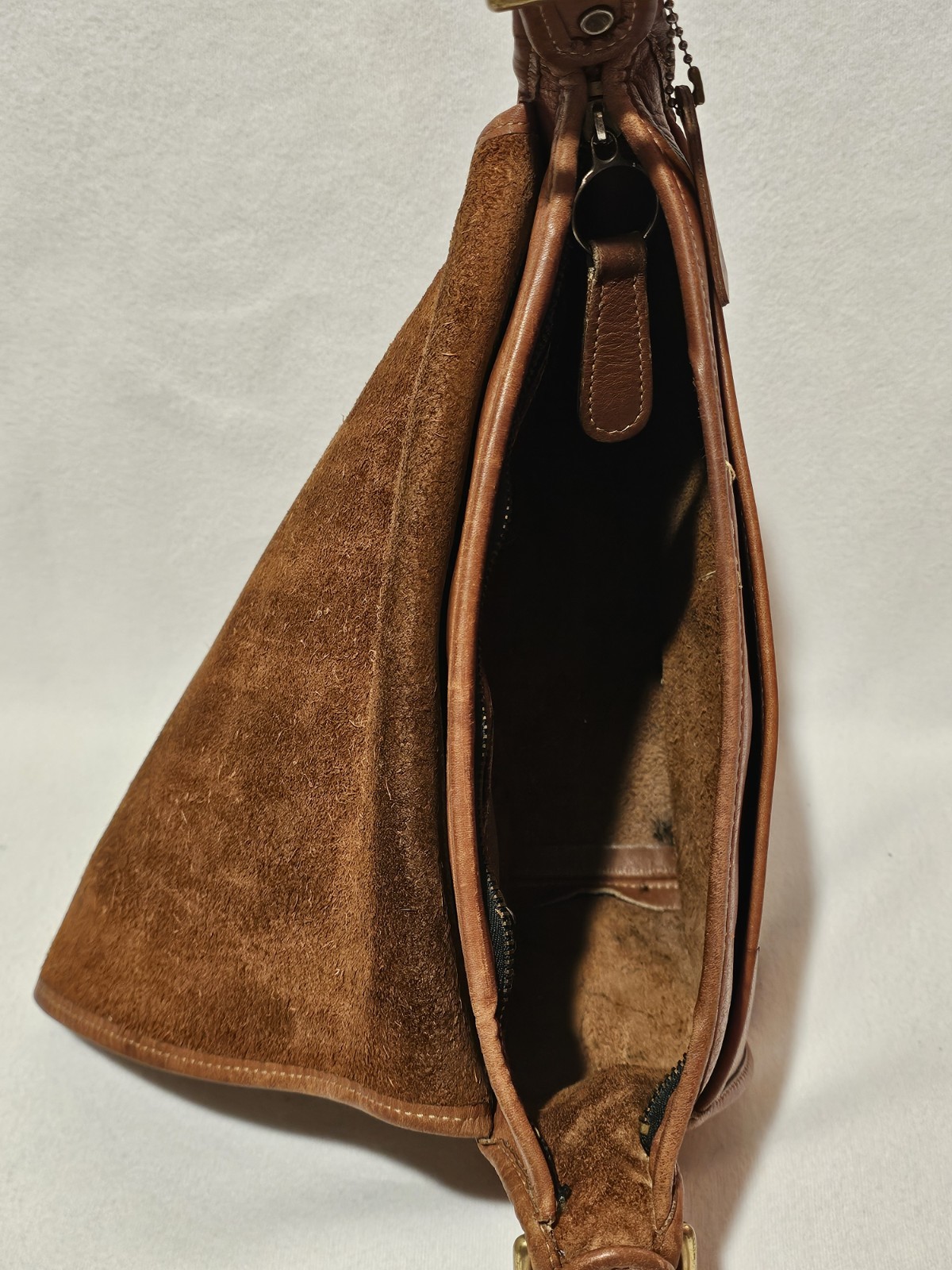 COACH Patricia Legacy 9951 Crossbody Tan Brown Leather Saddle Bag Vintage thumbnail 10