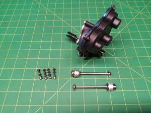 Emaxx 3906 Gorillamaxx single speed transmission w/center cvds vintage Supermaxx