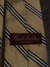 Brooks Brothers Youth Boys neck tie yellow