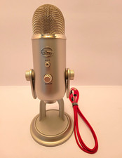 Blue Microphones Yeti USB Condenser Microphone Silver with Mute Switch
