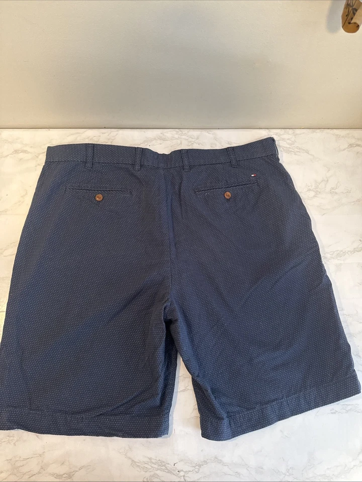 Tommy Hilfiger Men's Classic Check Flat Shorts Navy Blue Sz 40 - Image 2 of 4