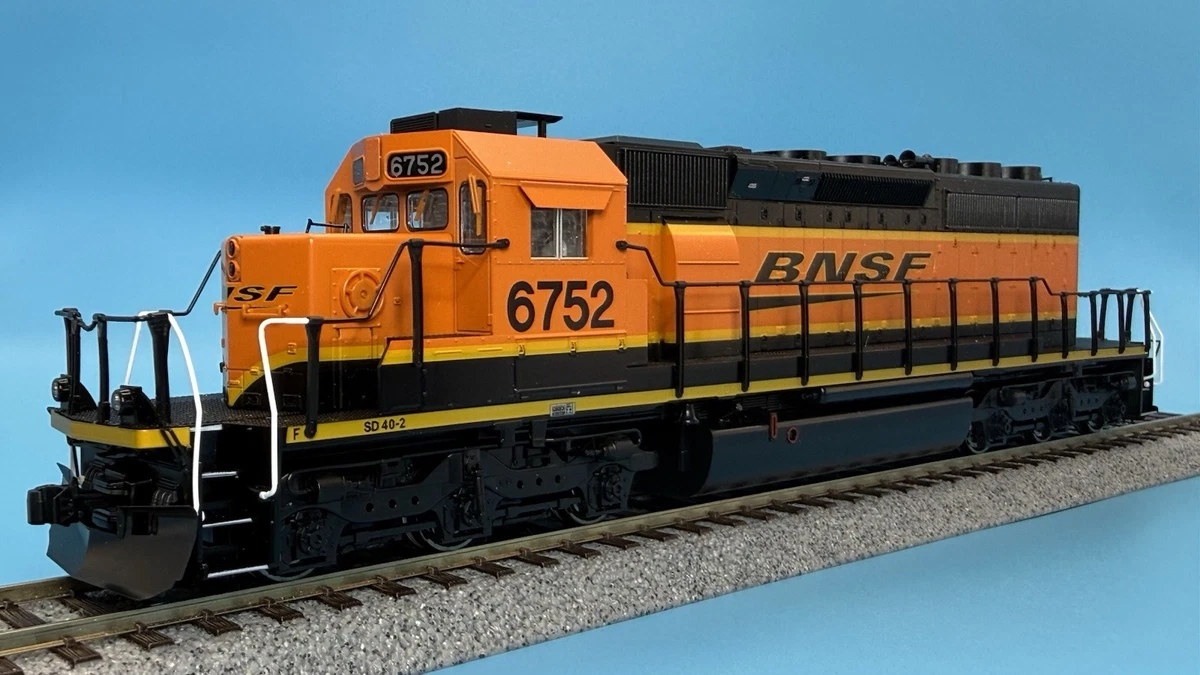 KATO BNSF Railway HO Diesel Locomotive Model Railroad Locomotives