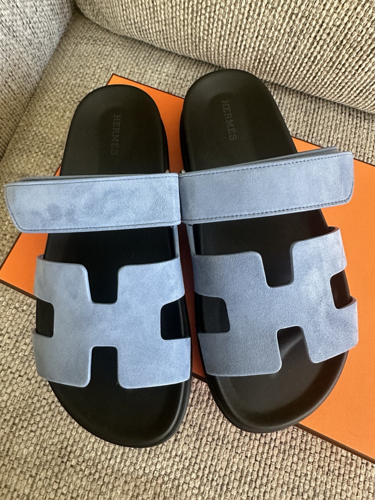 Size 39EU NIB HERMÈS Blue Jean Suede Women’s Chypre Sandals thumbnail 2