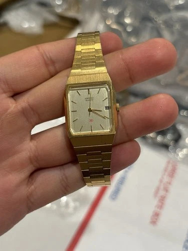 Vintage Seiko 5 Quartz Ladies Watch