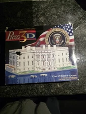 Milton Bradley 443 piece 3D jigsaw puzzle "The White House" Complete