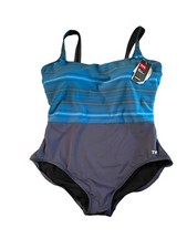 TYR Women's Plus Controlfit Chlorine Resistant One Piece Swimsuit Sz 22 Striped