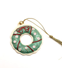Vintage Lenox China Christmas Holiday Wreath Tree Ornament 2003