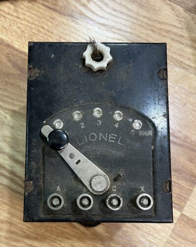 17pc. LIONEL TRAIN Track SET w/Multivolt & Whistle Controller - !Needs Work! 2C - Picture 2 of 4