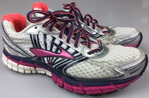 brooks adrenaline gts mogo