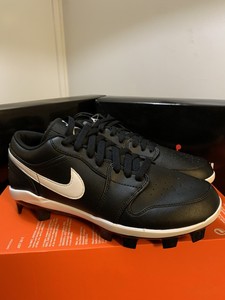 jordan one baseball cleats