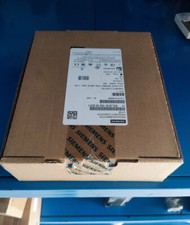 1PC New Siemens 6SL3210-1KE18-8UF1 Frequency Converter In Box Brand *SE