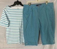 EUC Gloria Vanderbilt Women's Blue Twill Skimmer Capris 16 with FREE Top