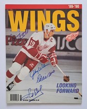 1989-90 Detroit Red Wings Team-Signed DENNIS HEXTALL SID ABEL MIO WILSON Program