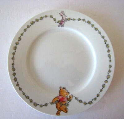 Winnie the Pooh & Piglet Yellow Daisy Chain 8'' Salad Plate White Disney