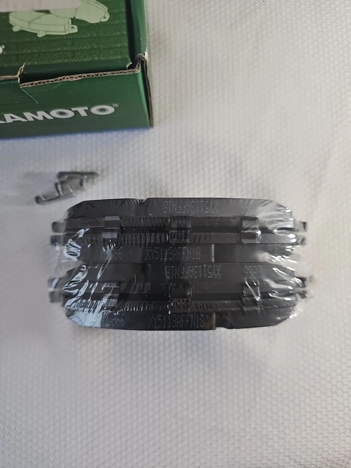 Juego de pastillas de freno de disco Auto Extra AXMD866 Foto 2 de 4