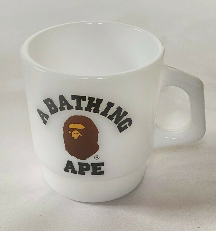 A BATHING APE x Fire-King white mug from 2011 vintage milk glass BAPE Very rare thumbnail 4