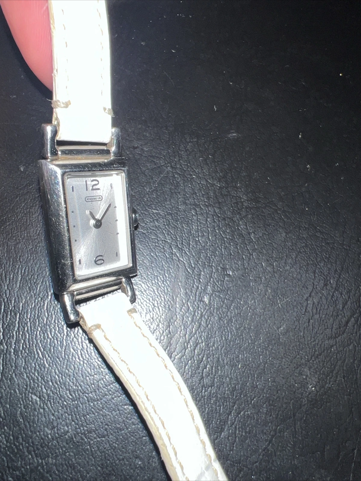 Orologio Pretty Donna Coach Tank Madison Cinturino in Pelle Bianca Batteria Nuova