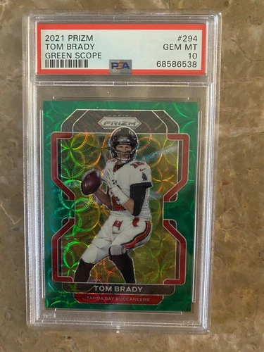 2021 Prizm Tom Brady Green Scope 70/75 PSA 10