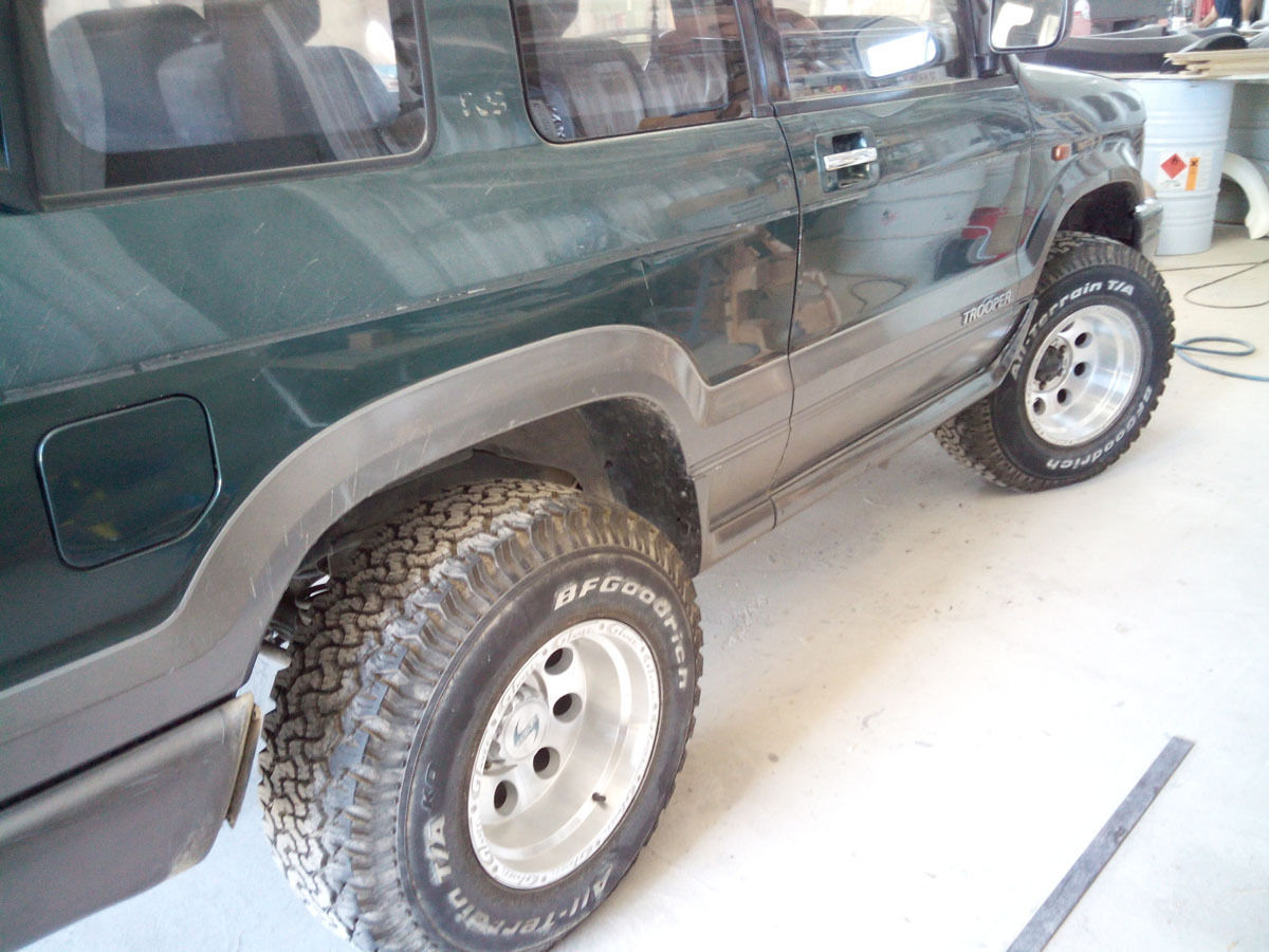 Fender flares wheel arches for ISUZU TROOPER/BIGHORN/HOLDEN JACKAROO 2