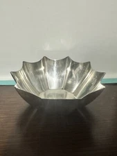 Tiffany and Co Sterling Silver Vase Modern Shaped Like Umbrella 1.5 x 4.25