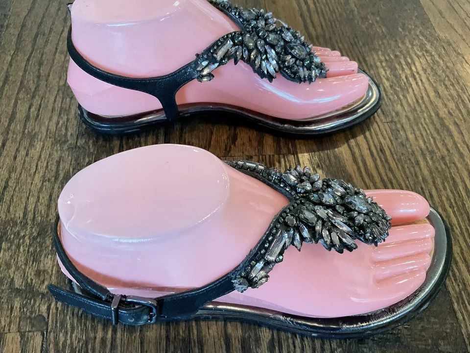 Sandalias Antonio Melani Tanga Estrás Eslinga Trasera Para Mujer Talla EE. UU. 6.5 Negras Foto 4 de 4