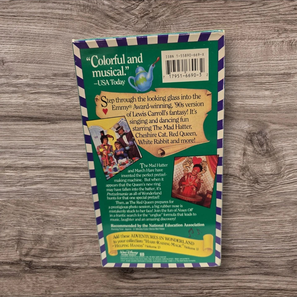 Disney’s Adventures in Wonderland - The Missing Ring Mystery (VHS) Volume 3 - Imagem 2 de 2