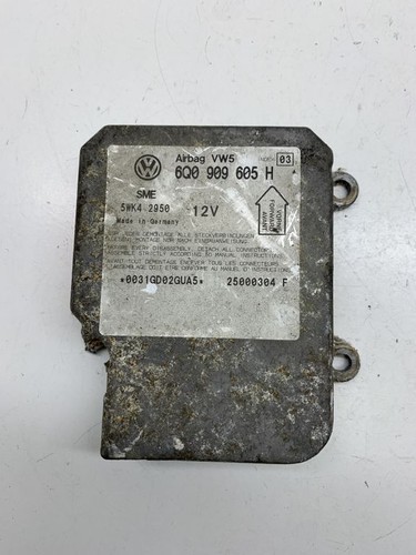 Skoda Fabia Mk1 (6Y) 2003 Airbagsteuergerät 6Q0909605H DRA26008