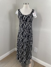NEW Uniqlo Hawaii Dress Womens Medium Black Graphic Tank Sleeveless Bra Midi