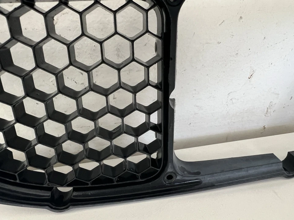 Pontiac Sunbird 1984-1985 parrilla delantera derecha asy OEM 10041488 Foto 3 de 4