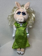 Disney Store Miss Piggy Doll Muppets Most Wanted Plush Green Dress Rare 21