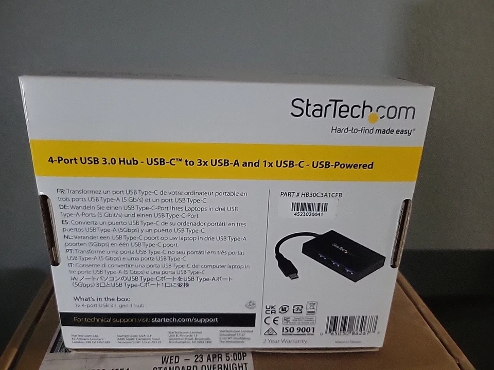 StarTech.com 4 Port USB Hub - USB 3.0 - USB A to 3x USB A and 1x USB C - Image 2 of 2