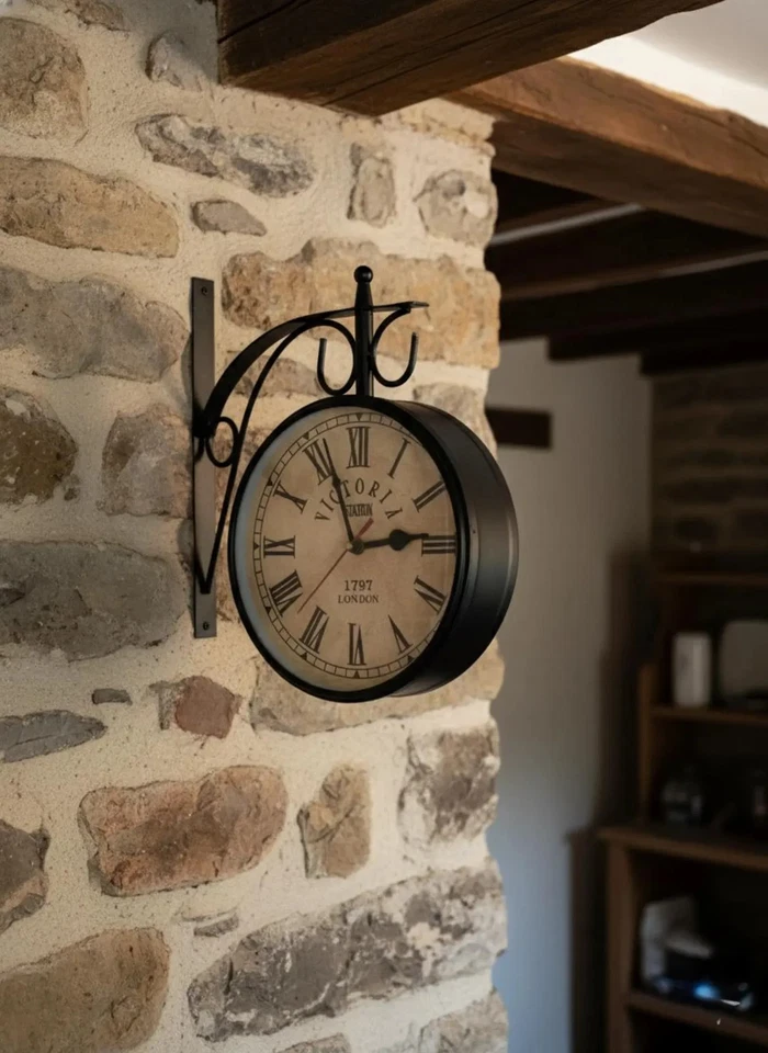 Victoria Station Reloj Vintage Doble Cara Reloj Estación de Ferrocarril Reloj de Pared Foto 4 de 4