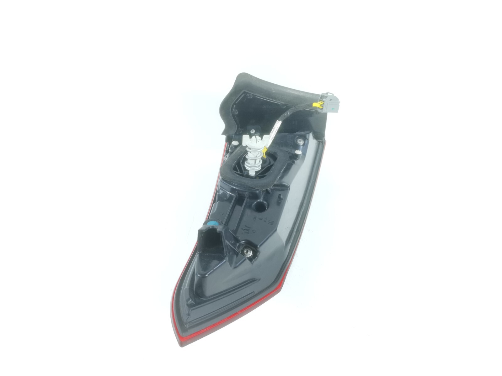 17-20 MASERATI Levante REAR RIGHT SIDE TAIL LIGHT LAMP CCC150001 20670206