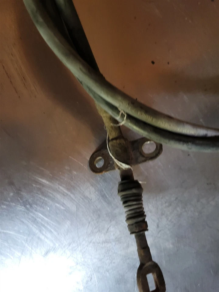 Cable de freno de estacionamiento de emergencia Lincoln MKX 2007-2010 lado derecho del pasajero Foto 2 de 4