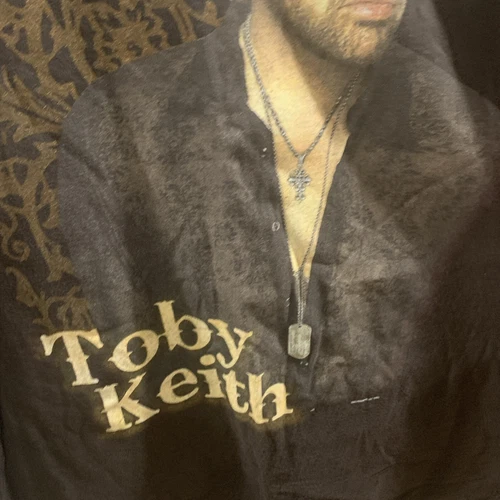 Men’s 2XL brown Short Sleeve Toby Keith Biggest And Baddest Tour T Shirt