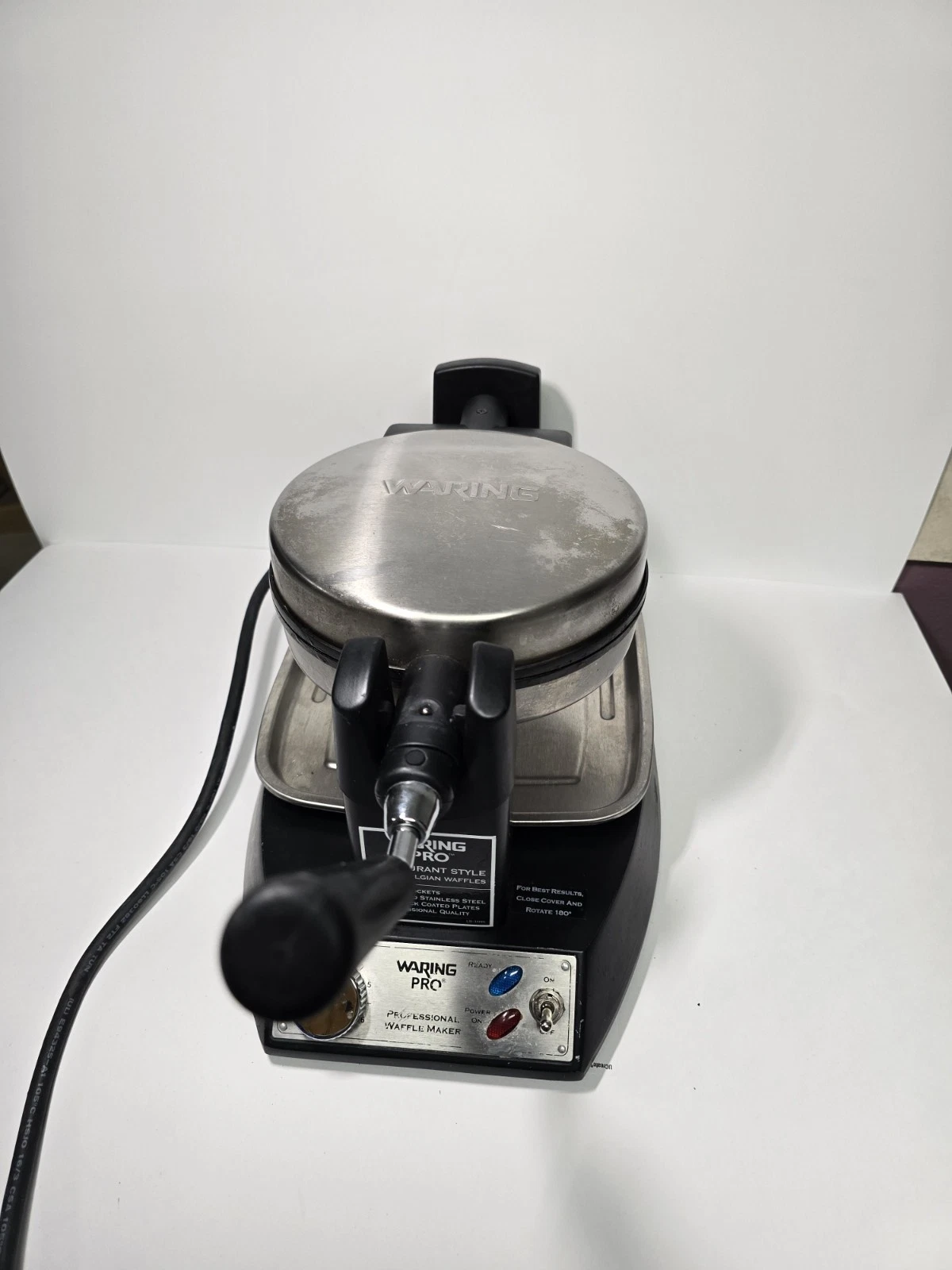 Waring Pro WWM200PC Professional Belgian Waffle Maker Electric Stainless Tested