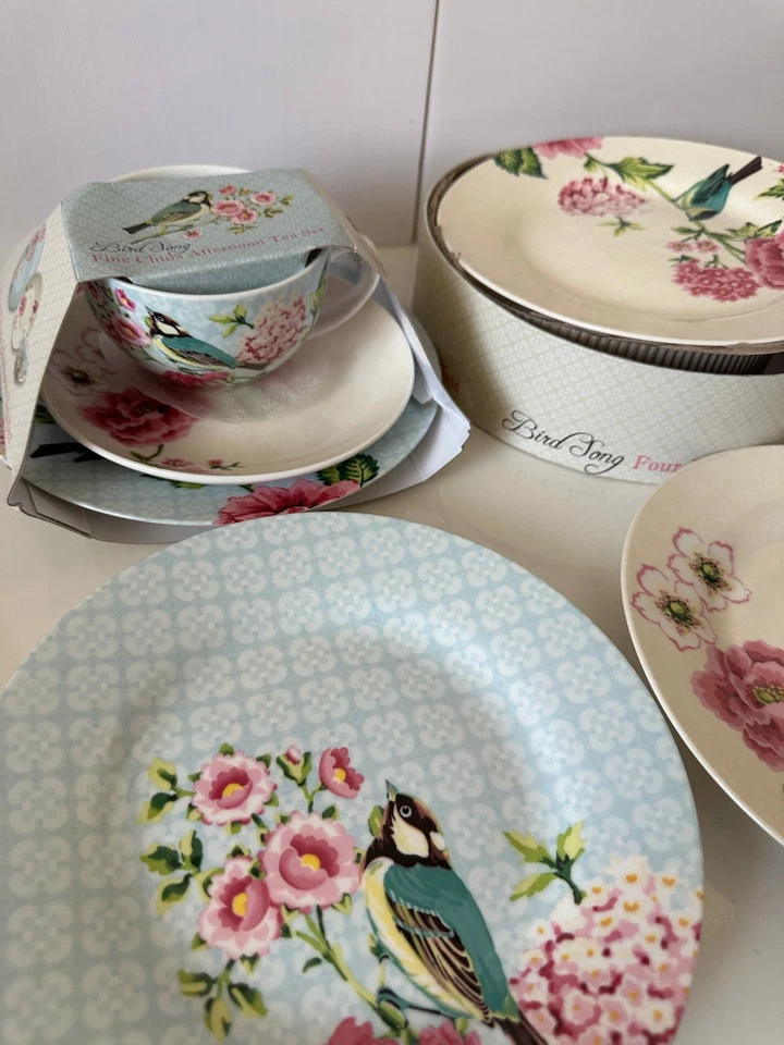 Frühstücksset Geschirr Teller Tasse Shabby Blumen Vögel Rosa Floral Vintage NEU - Bild 3 von 4