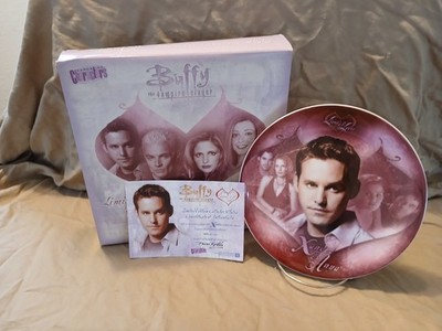BUFFY THE VAMPIRE SLAYER LIVES & LOVES COLLECTOR PLATE - XANDER & ANYA NO COA