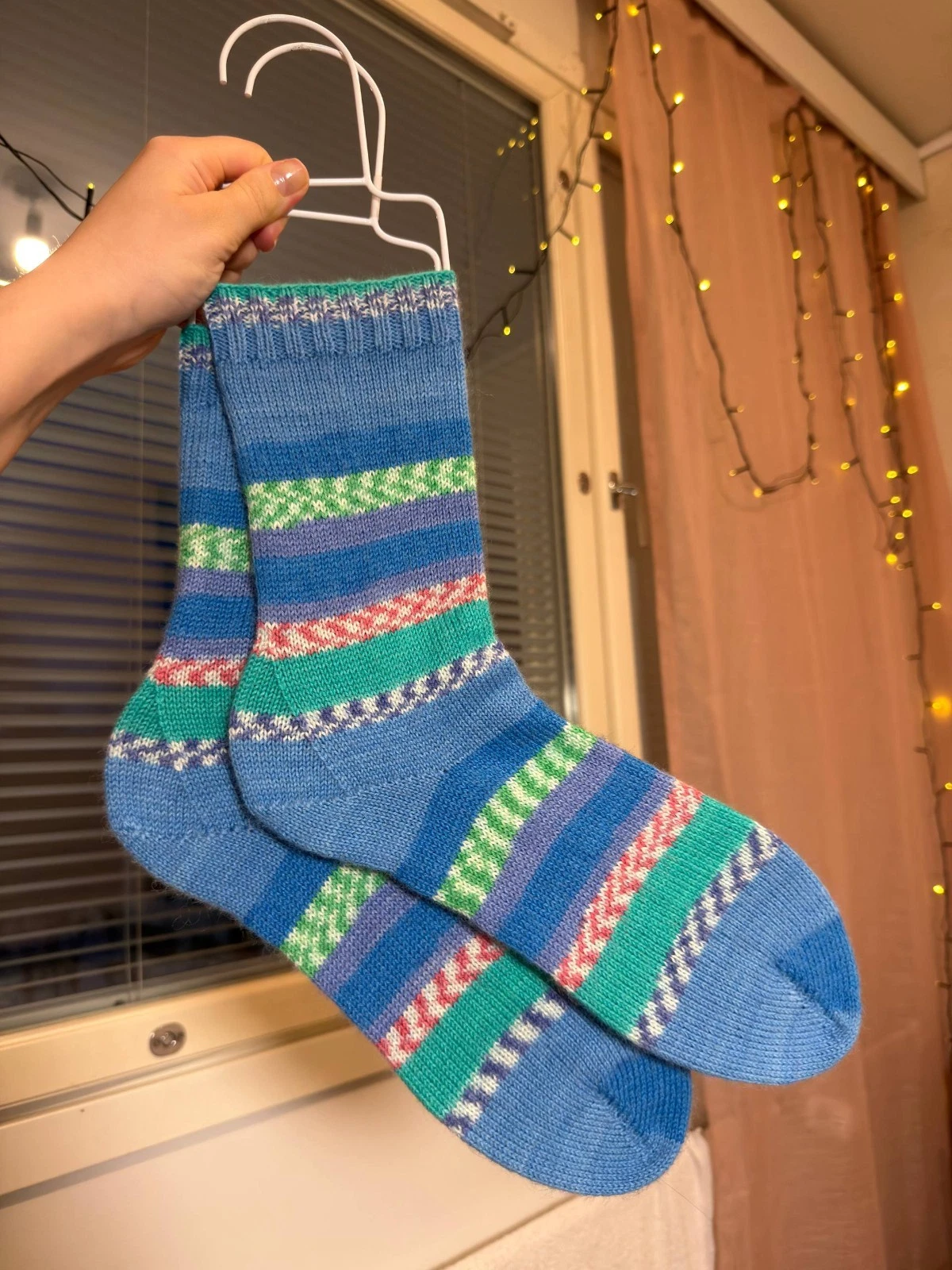 Hand Knitted Wool Socks – Warm Handmade Winter Socks, Unisex size 42-43