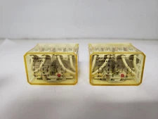 IDEC RH4B-UL RELAY 10A 24VDC COIL (LOT OF 2)