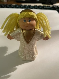  Vintage CABBAGE PATCH KIDS Miniature Figure Dated 1992 Angel White Dress