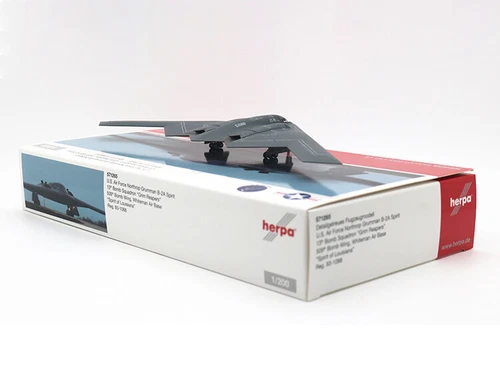 new 1/200 Louisiana Spirit B-2A Stealth Strategic Bomber Model Aircraft Toys - Picture 7 of 9