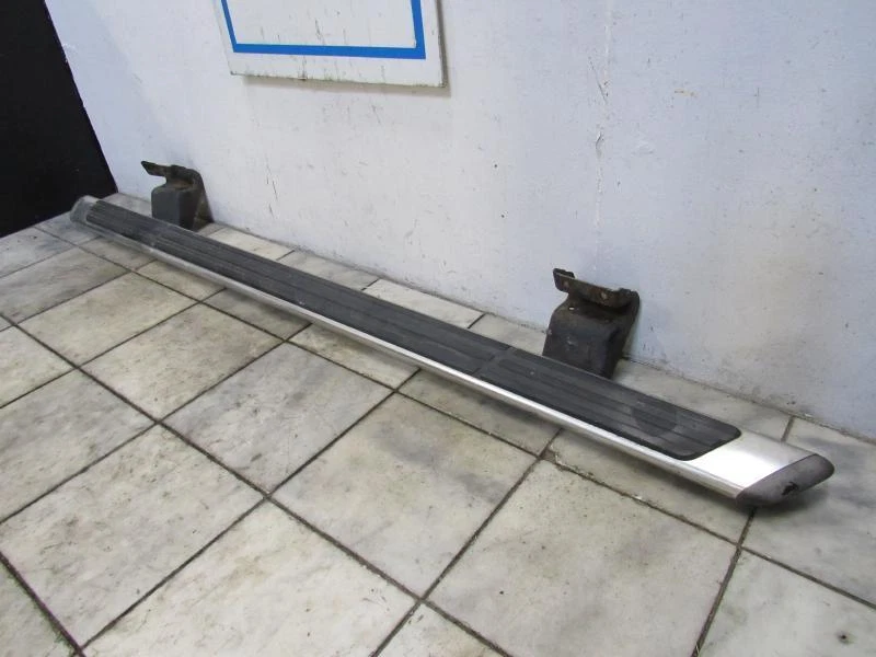 estriberas FORD PICKUP F150 04 05 06 07 08 SOLO RECOGIDA Foto 2 de 3