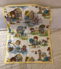 Quilt Child Novelty Big Eyed Kids Animals Handmade Viintage 21 1/2" X 21 1/2"